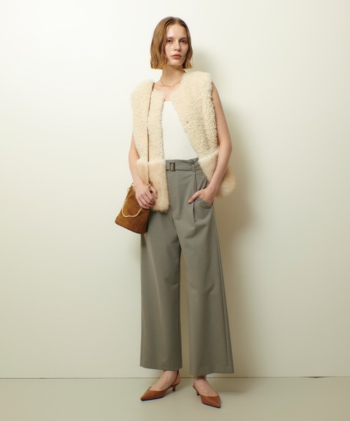 allureville（アルアバイル）の「フェイクボアコンビニットジレ（ベスト・レディース・キャメル/アイボリー・2）」の22枚目の写真