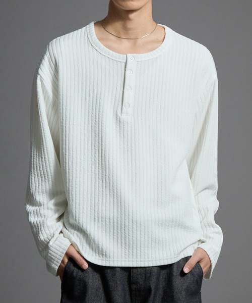 Loose/ルース（ルース）の「ショートリブ ヘンリーネックロンT（Tシャツ/カットソー・メンズ・オフホワイト/パープル/ダークネイビー/ブラック/グレー/グレー系/ブラック系/ホワイト系/ワイン系・S/L/M/XS）」の3枚目の写真
