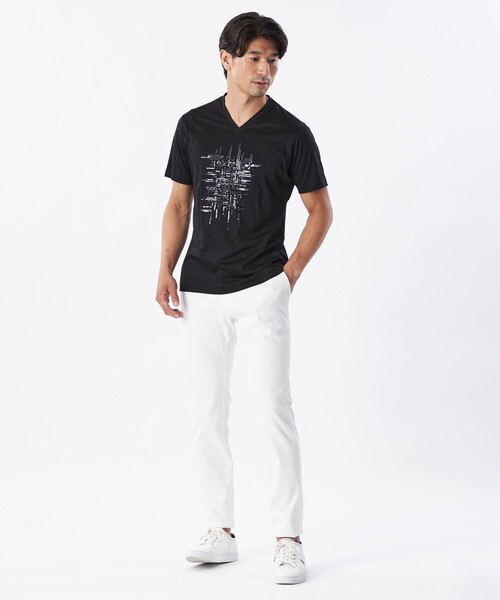 EPOCA UOMO(エポカウォモ)の「スパンコールランダムラインカットソー(Tシャツ/カットソー・メンズ・ホワイト/ブラック・48/46)」の4枚目の写真