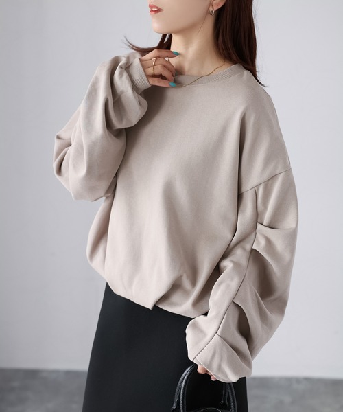 Riberry（リベリー）の「裏毛袖タックバルーンスウェット（スウェット・レディース・ホワイト系1/ブラック/グレイッシュベージュ・MEDIUM）」の3枚目の写真