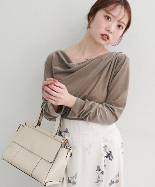 natural couture（ナチュラルクチュール）の「ドレープベロアプルオーバー（Tシャツ/カットソー・レディース・ブラウン/ブラック/ピンク系その他/グレイッシュベージュ/オフホワイト・FREE）」の5枚目の写真