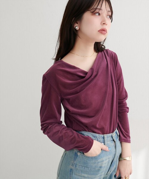 natural couture（ナチュラルクチュール）の「ドレープベロアプルオーバー（Tシャツ/カットソー・レディース・ブラウン/ブラック/ピンク系その他/グレイッシュベージュ/オフホワイト・FREE）」の6枚目の写真