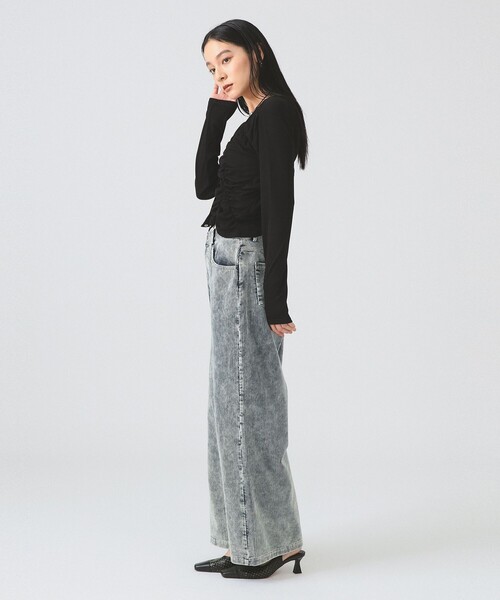 Ray BEAMS（レイビームス）の「コーデュロイ 5ポケット ワイド パンツ（その他パンツ・レディース・ダークブラウン/ライトブルー・0/1）」の21枚目の写真