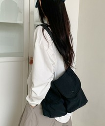 Y2K大容量ショルダーバッグ/斜め掛けバッグ(ユニセックス/軽量/A5収納可/デイリー・通勤通学対応)