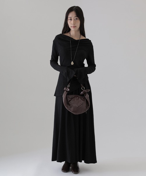SUWDEE(スーディー)の「asymmetry belted tops setup(セットアップ・レディース・チャコールグレー/ブラック・S)」の7枚目の写真