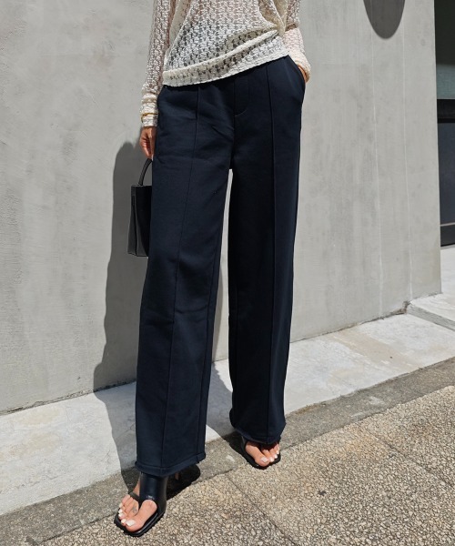 esutoreja(エストレジャ)の「スウェットセンタープレスパンツ(スウェットパンツ・レディース・グレー/ブラック/オートミール・FREE)」の2枚目の写真