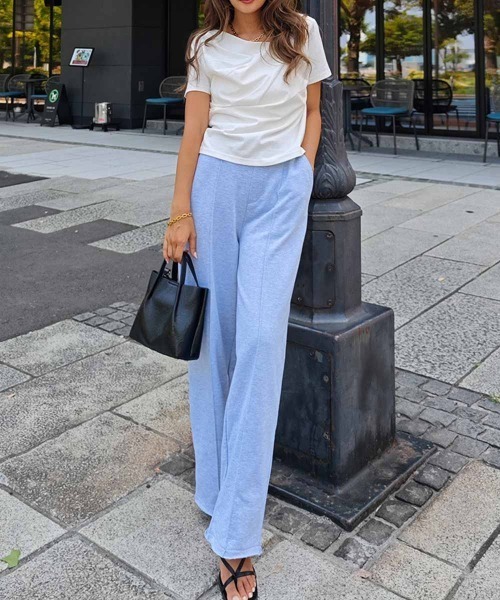 esutoreja(エストレジャ)の「スウェットセンタープレスパンツ(スウェットパンツ・レディース・グレー/ブラック/オートミール・FREE)」の11枚目の写真