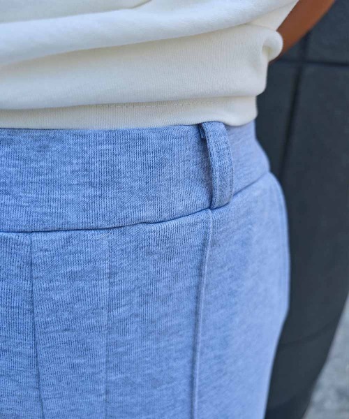 esutoreja(エストレジャ)の「スウェットセンタープレスパンツ(スウェットパンツ・レディース・グレー/ブラック/オートミール・FREE)」の15枚目の写真