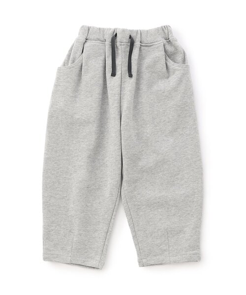BREEZE（ブリーズ）の「【セットアップ可】バレルシルエットタックパンツ_ジュニア対応（スウェットパンツ・キッズ・グレー/ベージュ/チャコール・90/100/110/120/130/140/150/160）」の3枚目の写真