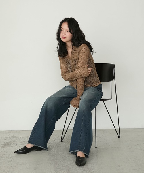 forksy.(フォルクシー)の「【forksy.】裾フリンジカーブバレルレッグデニムパンツ / 速乾・ウォッシャブル(デニムパンツ・レディース・ネイビー/ブラック/ブルー系・L/M)」の9枚目の写真