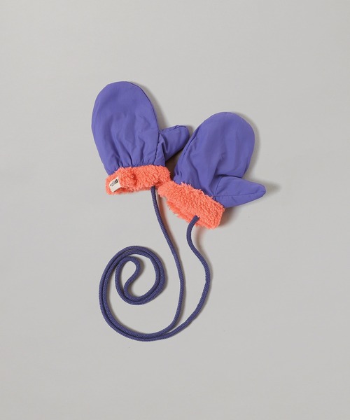 THE NORTH FACE（ザノースフェイス）の「THE NORTH FACE Baby Reversible Cozy Mitt NNB62530（手袋・キッズ・ピンク/ブルー/ブラック・FREE）」の3枚目の写真