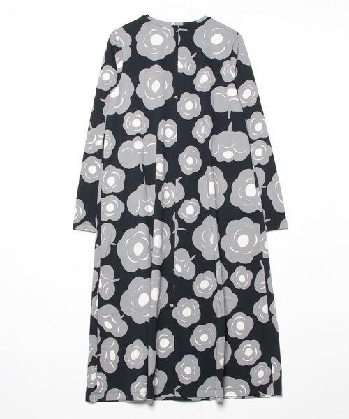 marimekko（マリメッコ）の「Lehtokielo Tumma / dress（ワンピース・レディース・ライトグレー・SMALL/LARGE/MEDIUM/X-SMALL）」の12枚目の写真