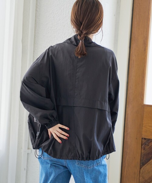 coen(コーエン)の「【撥水】シアーリップナイロンスタンドブルゾン(ブルゾン・レディース・ベージュ/ブラック・M/L)」の22枚目の写真