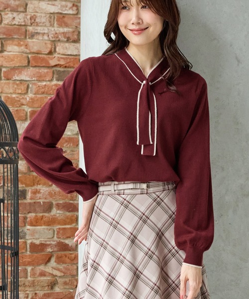 Honeys（ハニーズ）の「【しなやかニット・ヒアルロン酸加工】ヒアルロン酸配色ボウタイニット（ニット/セーター・レディース・ボルドー/ネイビー/サックスブルー/アイボリー・S/M/LL/L/3L）」の4枚目の写真