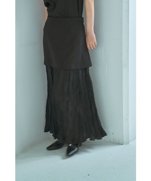 marjour(マージュール)の「DOCKING LAYERED SKIRT(スカート・レディース・ブラック/ブラウン・M/L)」の8枚目の写真