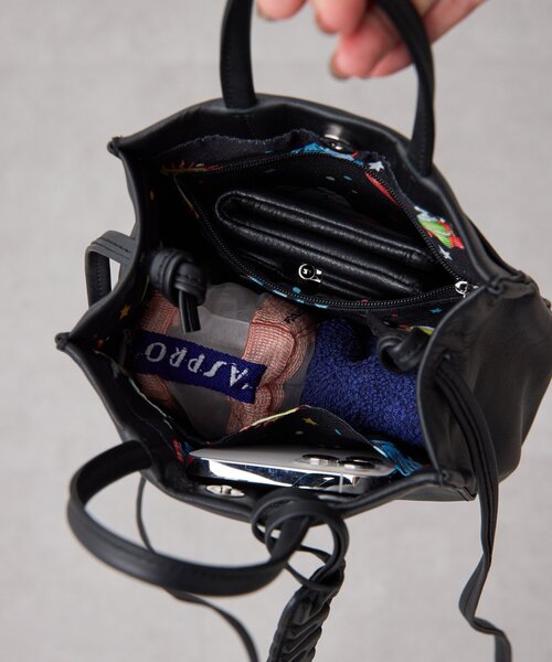 ear PAPILLONNER×APSUコラボリュック激レア！本革黒35200円 希少✨美品イアパピヨネ BURLAP OUTFITTERコラボ レザー