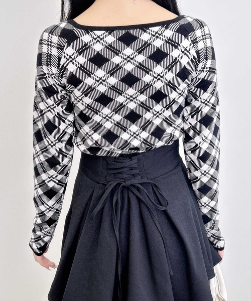 INGNI（イング）の「パールビット付きチェックニット（ニット/セーター・レディース・ベージュ系2/ピンク系2/ブラック×ホワイト・M）」の7枚目の写真