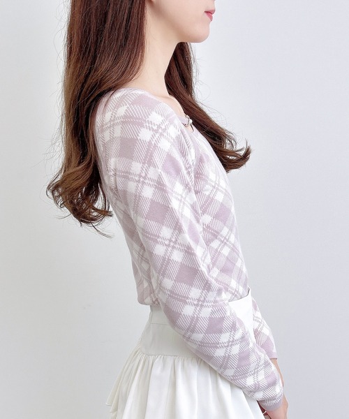 INGNI（イング）の「パールビット付きチェックニット（ニット/セーター・レディース・ベージュ系2/ピンク系2/ブラック×ホワイト・M）」の12枚目の写真