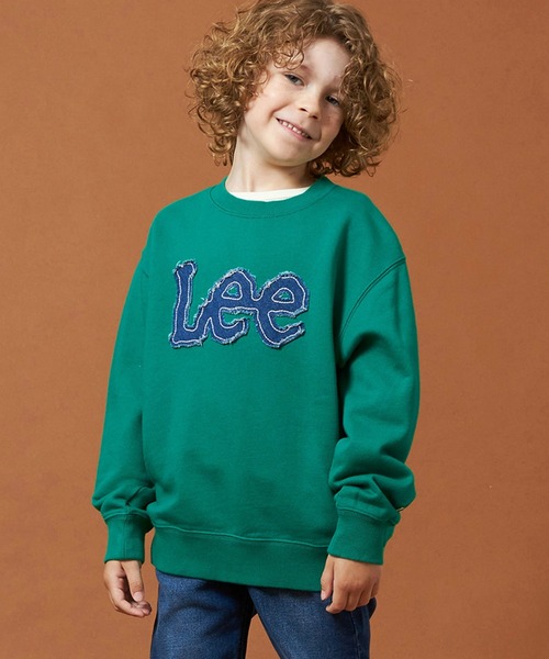 Lee（リー）の「Lee/リー【110-150cm】キッズ デニムロゴパッチスウェット（スウェット・キッズ・オフホワイト/レッド/グリーン・130/140/150/120/110）」の2枚目の写真