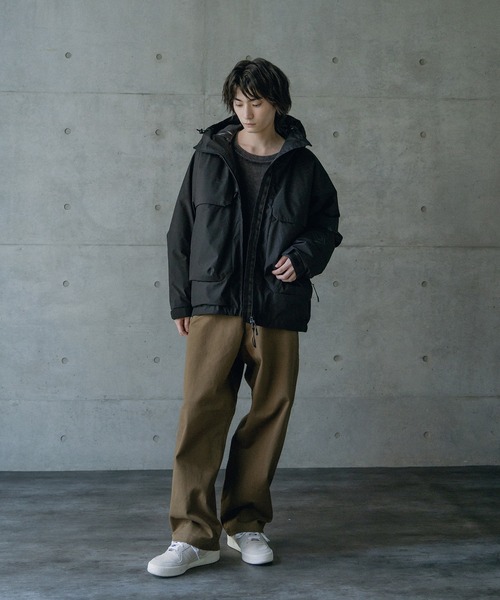 RATTLE TRAP(ラトルトラップ)の「【+phenix / プラスフェニックス別注】フィッシャーマンフードダウンジャケット(ダウンジャケット/コート・メンズ・ブラック・L/M)」の6枚目の写真