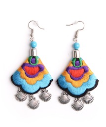 エスニック刺繍ペタルピアス ニュアンスカラー