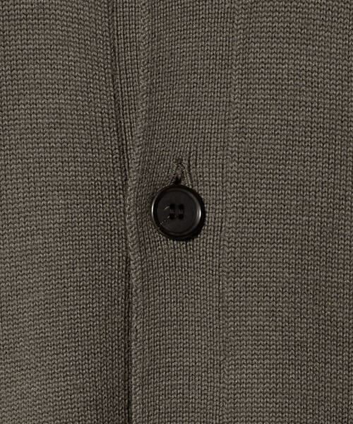 UNITED ARROWS（ユナイテッドアローズ）の「YAMAGATA ミドルゲージ レイズドネック ニット（カーディガン/ボレロ・メンズ・オリーブ/ブラック・XL/L/M/S）」の13枚目の写真