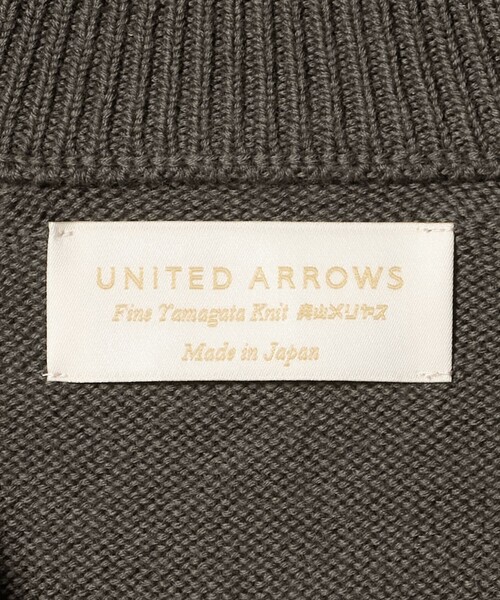 UNITED ARROWS（ユナイテッドアローズ）の「YAMAGATA ミドルゲージ レイズドネック ニット（カーディガン/ボレロ・メンズ・オリーブ/ブラック・XL/L/M/S）」の14枚目の写真