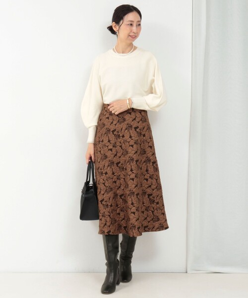 MICO COULIER（ミコクリエ）の「フラワージャガードフレアースカート（スカート・レディース・ブラウン系その他/グレー系その他・36/38）」の3枚目の写真