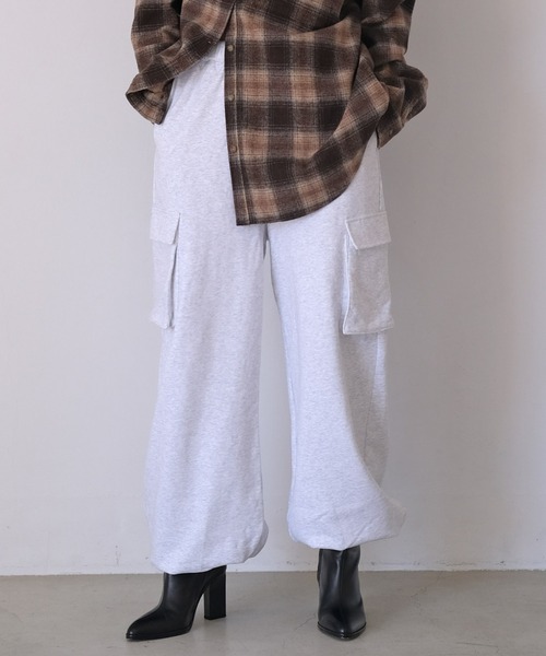 AKTE(アクテ)の「スウェットカーゴパンツ(カーゴパンツ・レディース・トップグレー/ネイビー・2/1/2T)」の1枚目の写真