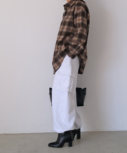 AKTE(アクテ)の「スウェットカーゴパンツ(カーゴパンツ・レディース・トップグレー/ネイビー・2/1/2T)」の7枚目の写真