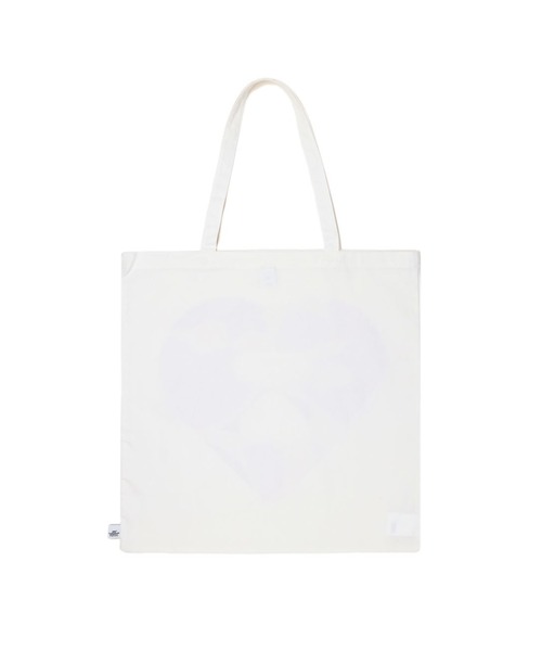 A BATHING APE（アベイシングエイプ）の「APEE TOTE BAG #1（トートバッグ・レディース・アイボリー・FREE）」の2枚目の写真