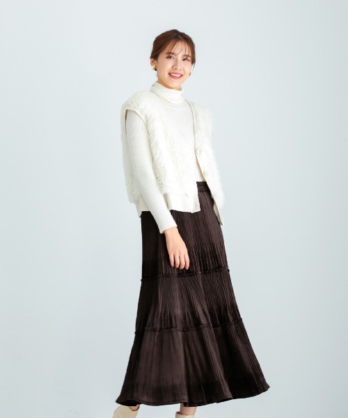 Emilyan(エミリアン)の「【 手洗いできる 】 3段ティアードプリーツベロアスカート(スカート・レディース・ダークブラウン/ブラック・M)」の8枚目の写真