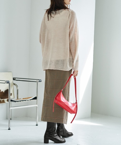 STYLE DELI(スタイルデリ)の「アルパカ混エアリールーズニットトップス(ニット/セーター・レディース・ブラック/ライトベージュ/ブラウン・FREE)」の13枚目の写真