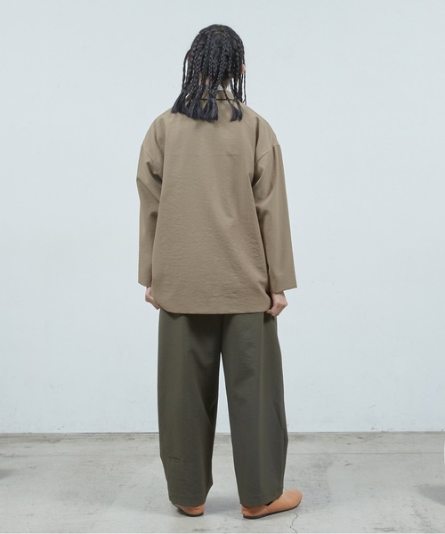 Dulcamara(ドゥルカマラ)の「ドライポリオーバーJK(テーラードジャケット・メンズ・グリーン/ベージュ/ブラック・0/1)」の14枚目の写真