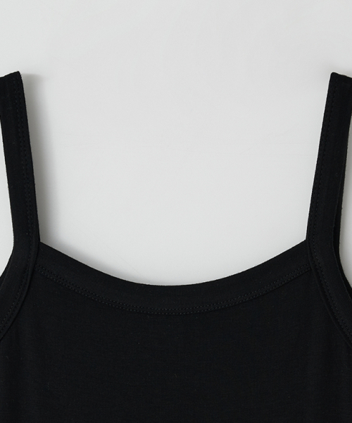 RONRON(ロンロン)の「PENDANT RUFFLE LAYERED SLIM SLEEVELESS BLACK(Tシャツ/カットソー・レディース・その他・FREE)」の4枚目の写真