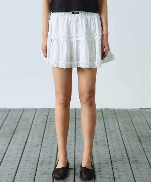 NICK&NICOLE(ニックアンドニコール)の「TRENDY RUFFLE MINI SKIRT_IVORY(スカート・レディース・その他・FREE)」の2枚目の写真