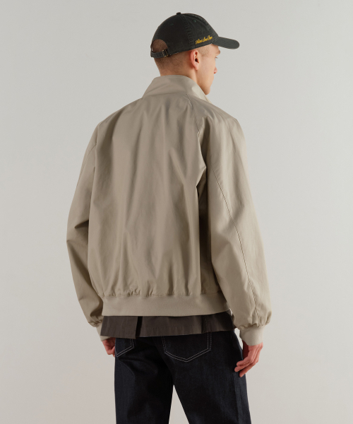 MUSINSA STANDARD（ムシンサスタンダード）の「コットンヘリンボンジャケット [ライトベージュ]（ブルゾン・メンズ・その他・MEDIUM/LARGE/X-LARGE/XX-LARGE）」の3枚目の写真