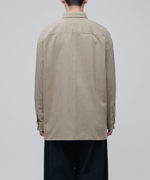 MUSINSA STANDARD（ムシンサスタンダード）の「オーバーサイズコーデュロイシャツ[ライトベージュ]（シャツ/ブラウス・メンズ・その他・MEDIUM/LARGE/X-LARGE/XX-LARGE）」の4枚目の写真