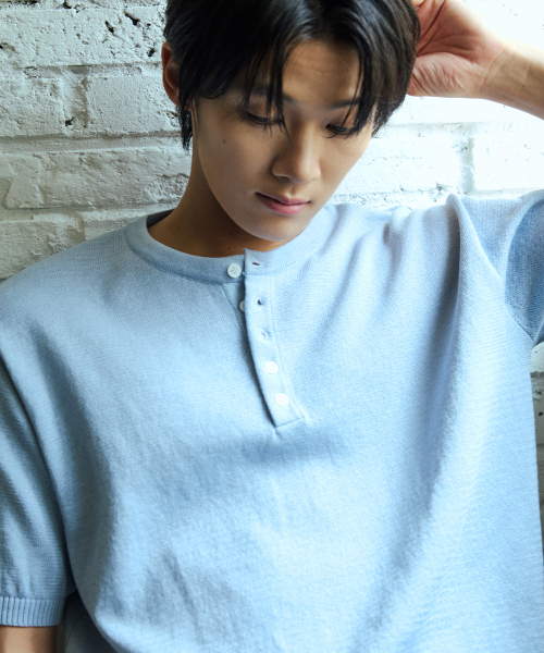 NODU（ノードユー）の「プレーンヘンリーネック半袖ニット[ライトブルー]（ニット/セーター・メンズ・その他・MEDIUM/LARGE）」の4枚目の写真
