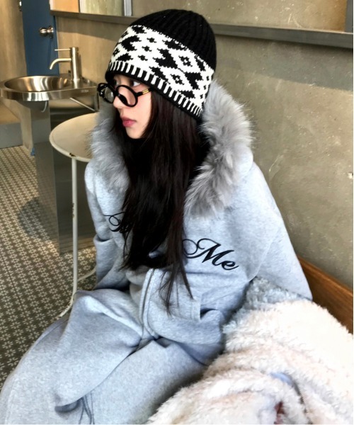 gossip！ロサンゼルス（ゴシップロサンゼルス）の「Y2K 裏起毛ファーフード刺繍ロゴダブルジップパーカー（パーカー・レディース・ブラック/グレー/ホワイト・M）」の19枚目の写真