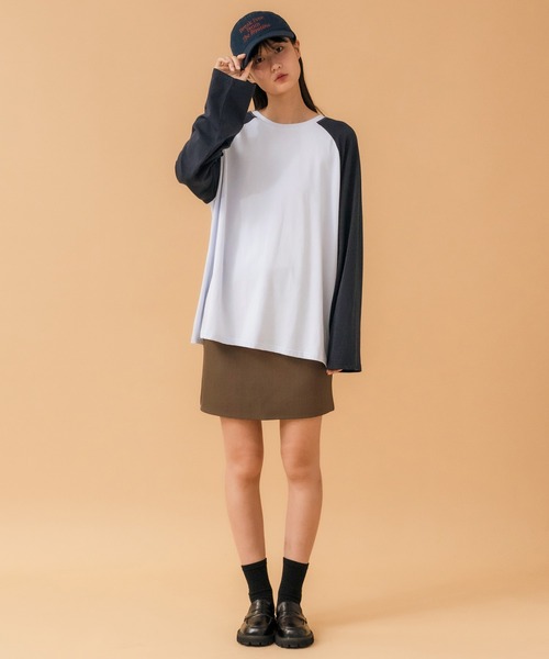 HEILIS(ヘイリス)の「オーバーサイズラグランロングTシャツ / 春服 秋服 冬服 ノームコア ルーズ インナー 長袖 ロンT レイヤード スポーティー 無地 韓国(Tシャツ/カットソー・レディース・ブルー/グレー・FREE)」の14枚目の写真