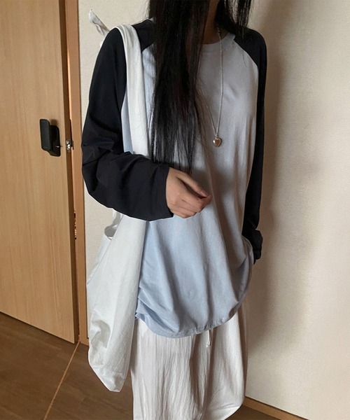 HEILIS(ヘイリス)の「オーバーサイズラグランロングTシャツ / 春服 秋服 冬服 ノームコア ルーズ インナー 長袖 ロンT レイヤード スポーティー 無地 韓国(Tシャツ/カットソー・レディース・ブルー/グレー・FREE)」の8枚目の写真