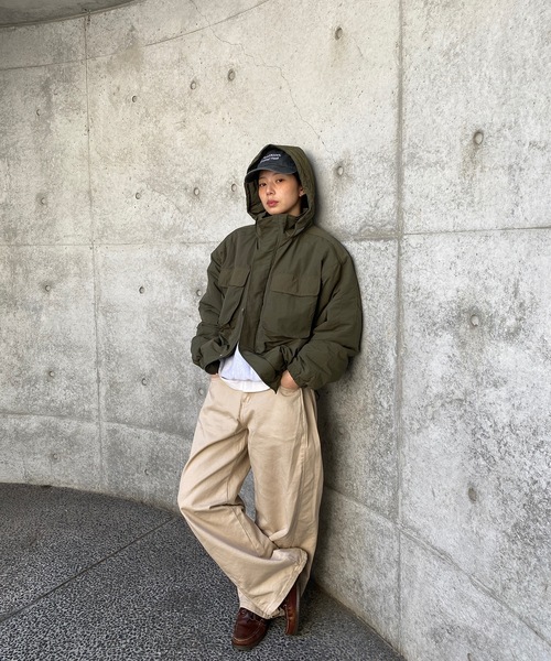UNDERSTATEMENTs（アンダーステイトメント）の「【ユニセックス】スタンドネックミリタリー中綿ブルゾン/フード収納可能（ブルゾン・メンズ・ネイビー/ブラック/カーキ・MEDIUM/LARGE）」の17枚目の写真