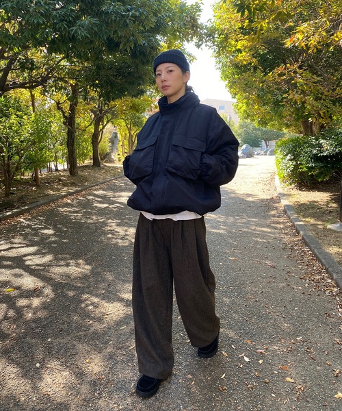 UNDERSTATEMENTs（アンダーステイトメント）の「【ユニセックス】スタンドネックミリタリー中綿ブルゾン/フード収納可能（ブルゾン・メンズ・ネイビー/ブラック/カーキ・MEDIUM/LARGE）」の10枚目の写真