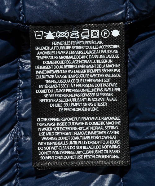 Mackage(マッカージュ)の「Mackage ROLAND Hooded Down Coat マッカージュ ローランド フーデット ダウンジャケット(ダウンジャケット/コート・メンズ・ネイビー・40/42)」の19枚目の写真