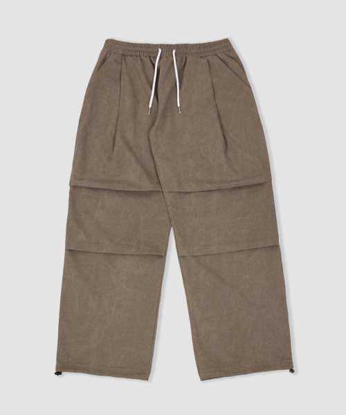 CAMEL WORK(キャメルワーク)の「ワイドコットンパラシュートパンツ(ピグメントブラウン)(その他パンツ・メンズ・その他・MEDIUM/LARGE)」の2枚目の写真