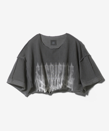 FANSHOW（ファンショー）の「CHAOS LETTERING RAW EDGE CROP SHORT SLEEVE - PIGMENT BLACK（Tシャツ/カットソー）」