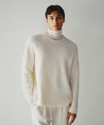 Johnny Merino Wool Round Neck Pullover Ivory