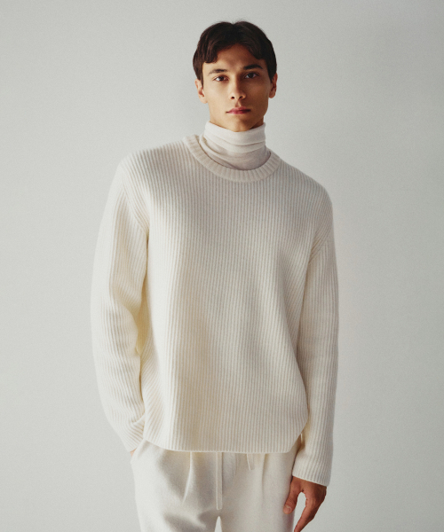 J'RIUM(ジェイリウム)の「Johnny Merino Wool Round Neck Pullover Ivory(ニット/セーター・メンズ・その他・MEDIUM/LARGE/X-LARGE)」の1枚目の写真