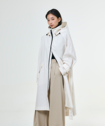 WHETHER WEATHER（ウェザーウェザー）の「Infinite Women Raincoat Essential Collection Cream（トレンチコート）」